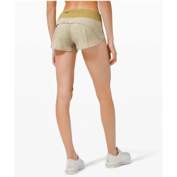 Lululemon Speed Up Shorts - Picture 3 of 7